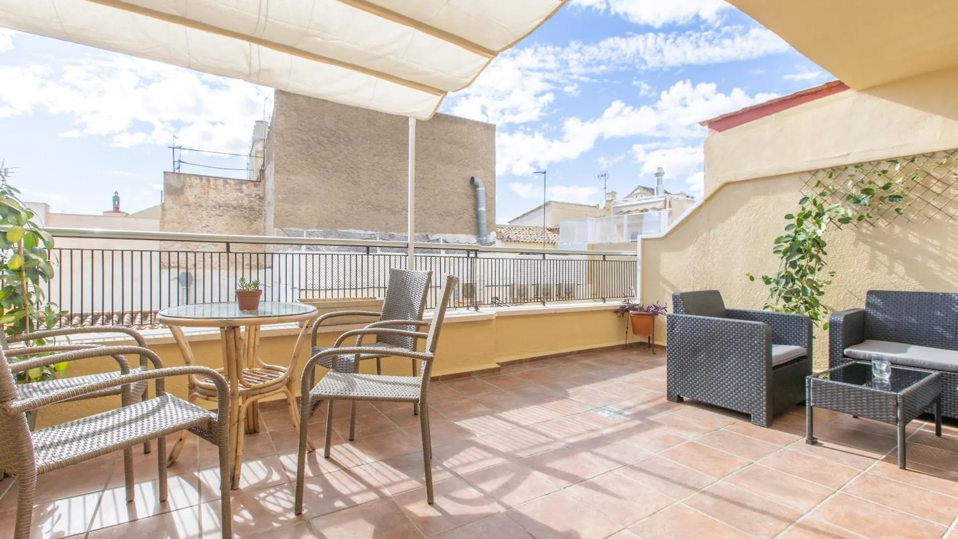 Homely Malaga San Juan De Letran Con Terraza 0*,