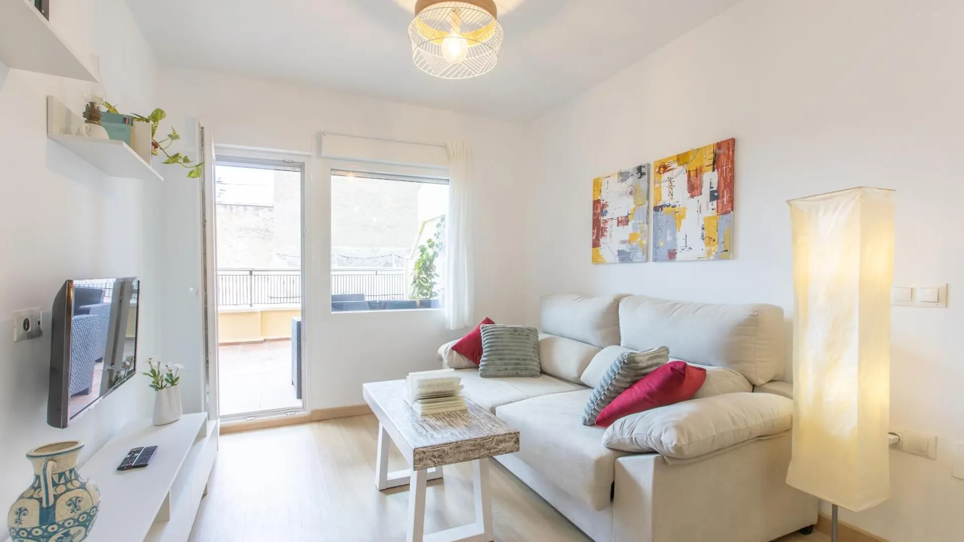 Daire Homely Malaga San Juan De Letran Con Terraza