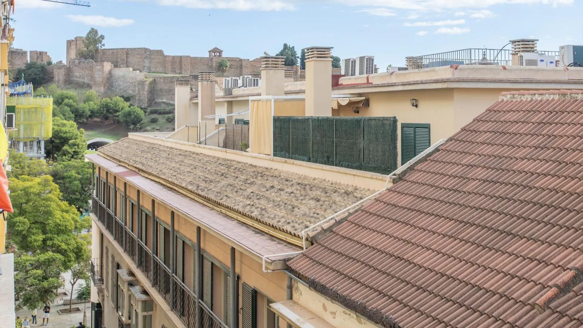 Homely Malaga San Juan De Letran Con Terraza Daire