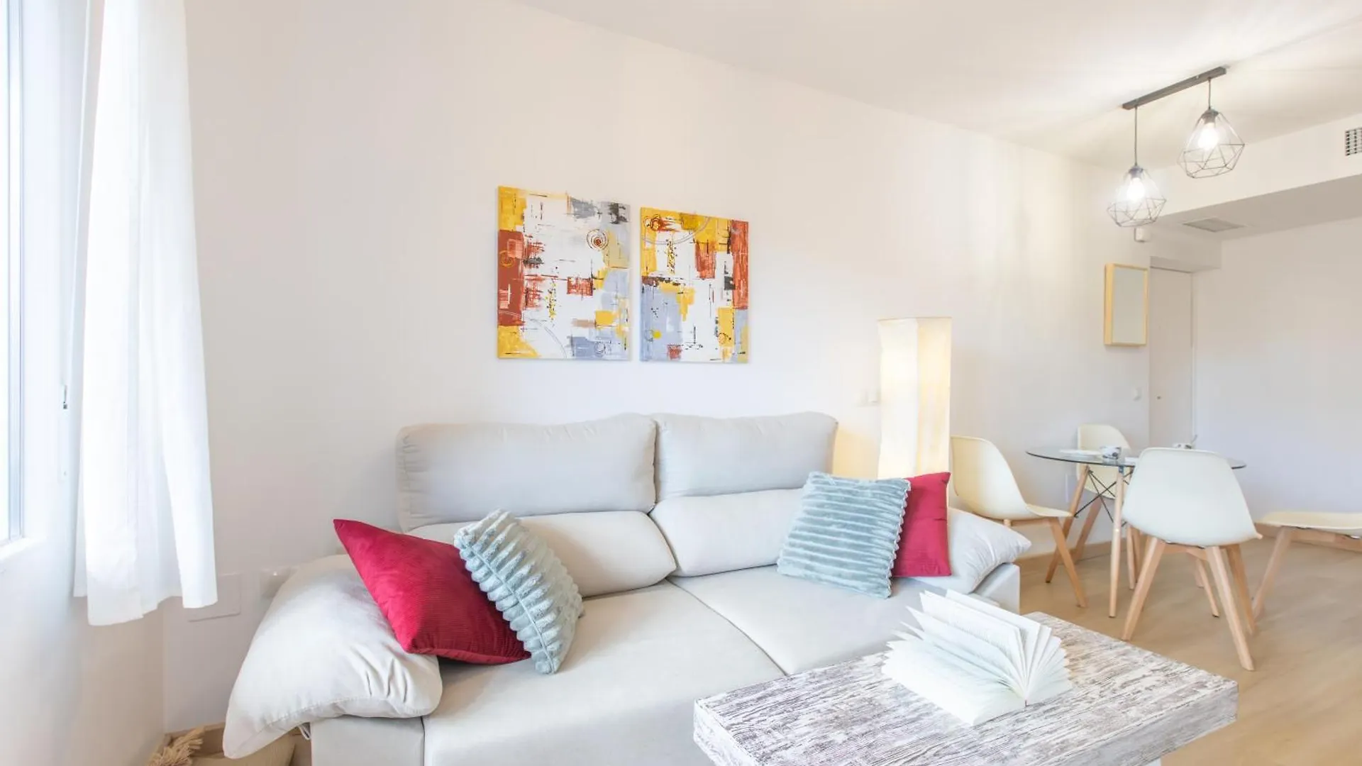 Homely Malaga San Juan De Letran Con Terraza 0*,  İspanya