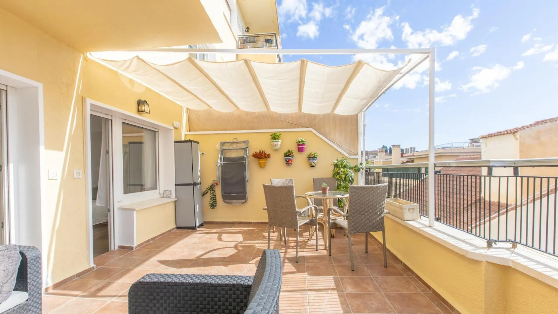 Homely Malaga San Juan De Letran Con Terraza contacts