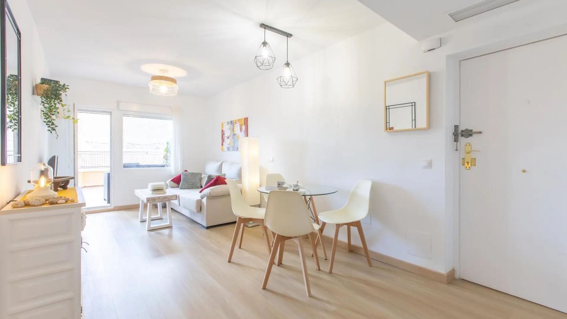 Apartment Homely Malaga San Juan De Letran Con Terraza