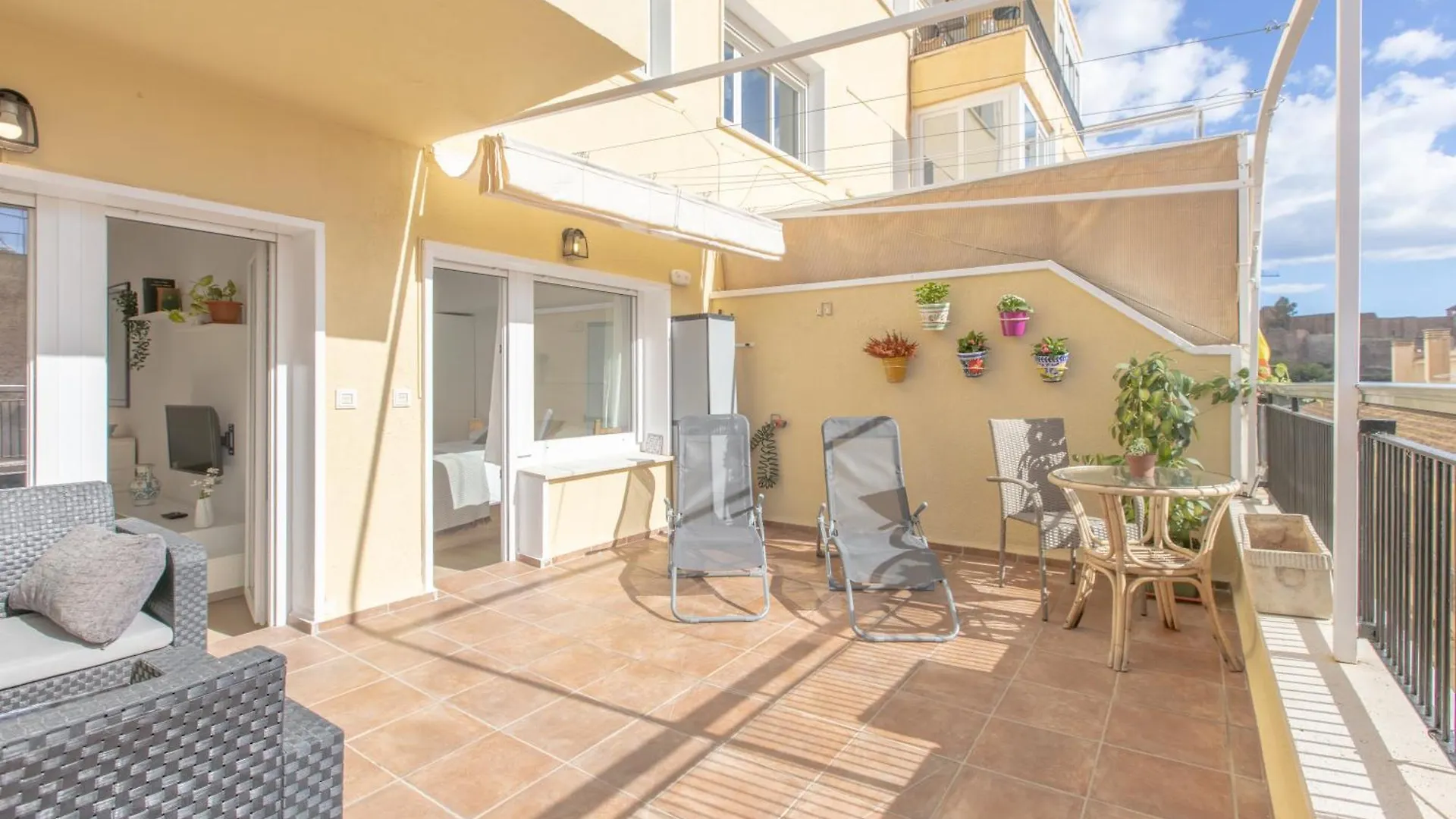 Apartment Homely Malaga San Juan De Letran Con Terraza
